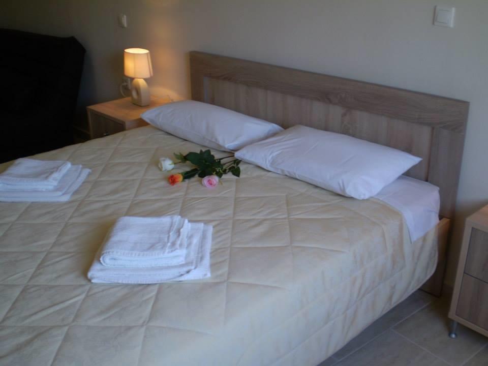 Santa Barbara Lakis Apartments Perivolion Bagian luar foto